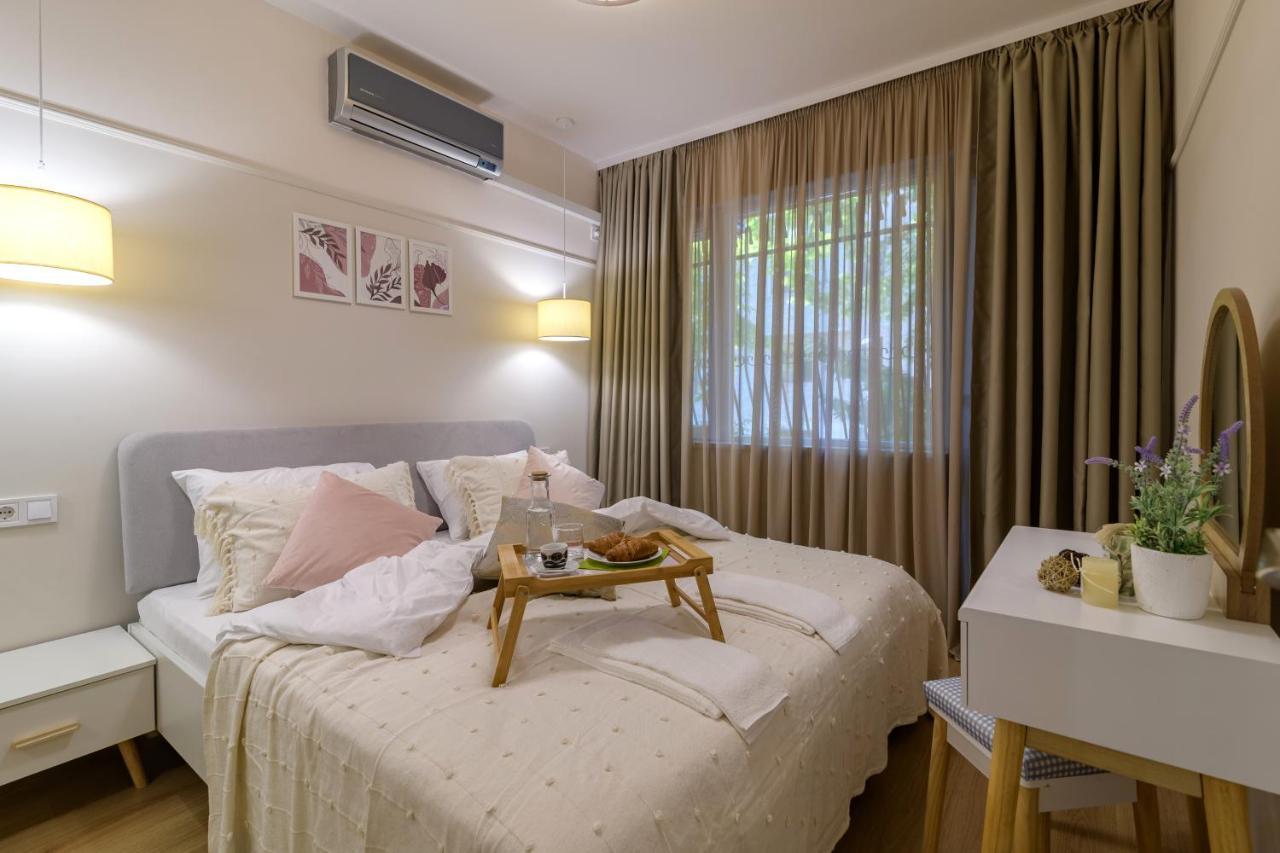 Black Sea Dolphin Apartment Варна Екстер'єр фото