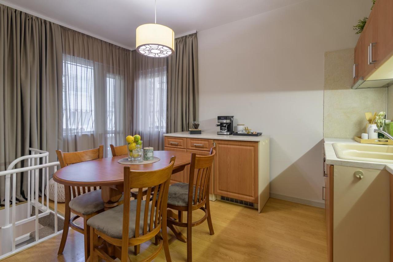 Black Sea Dolphin Apartment Варна Екстер'єр фото